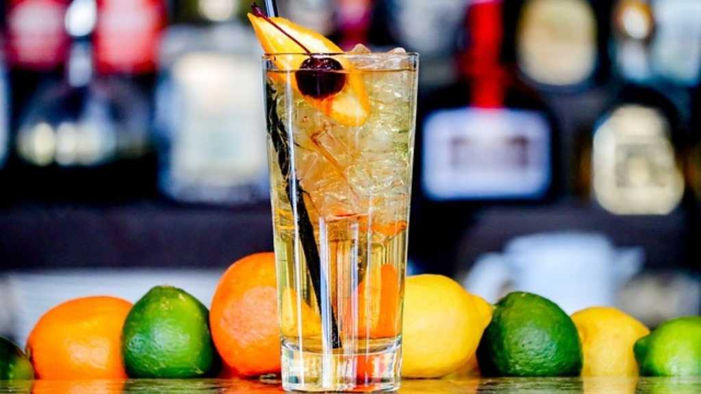 20 The Best Sweet Alcoholic Drinks